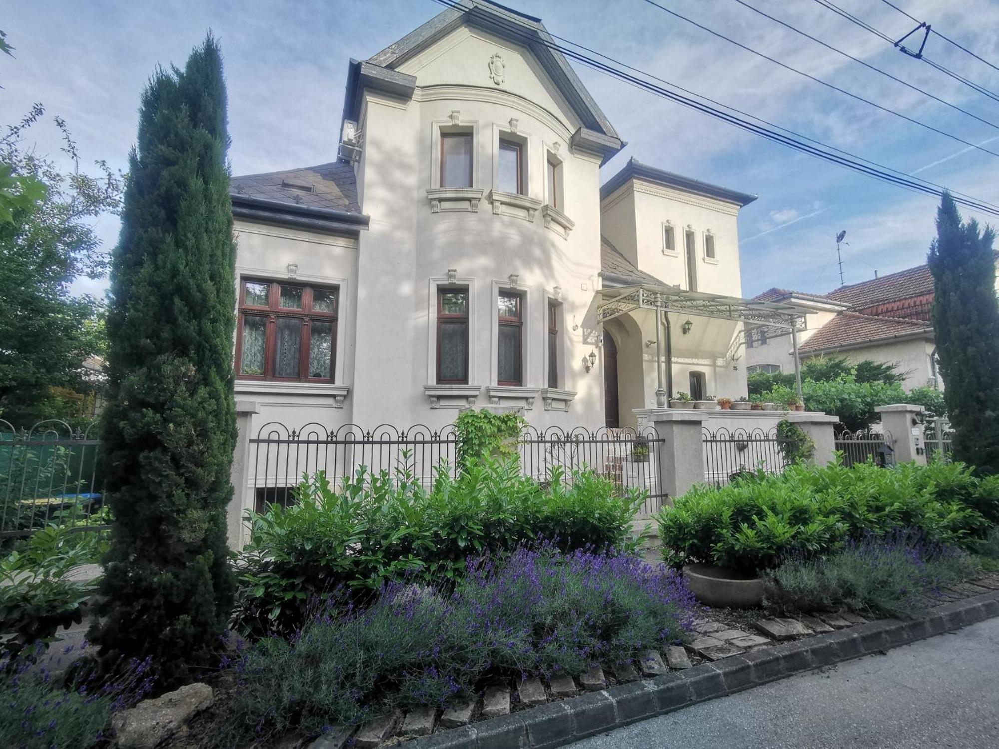 Kuria Apartman With Private Jacuzzi And Pool Budapesta Exterior foto